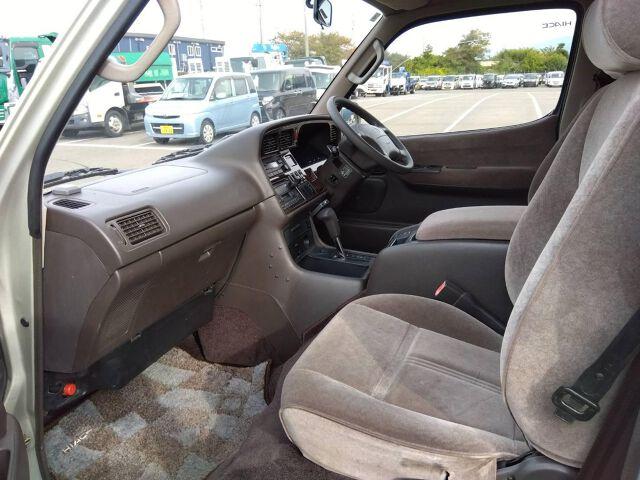 ハイエースワゴン スーパーカスタムリミテッド（3枚目）