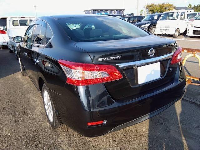 シルフィ Ｇ（2枚目）