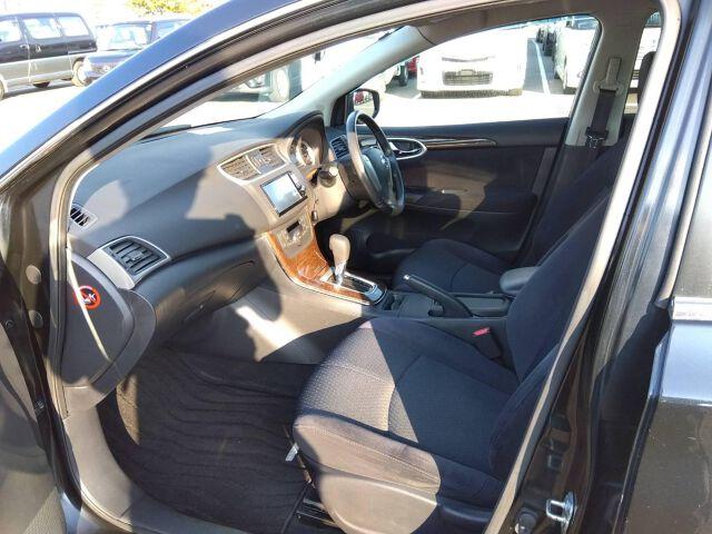 シルフィ Ｇ（3枚目）