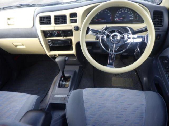 ハイラックススポーツピック ダブルキャブ（6枚目）