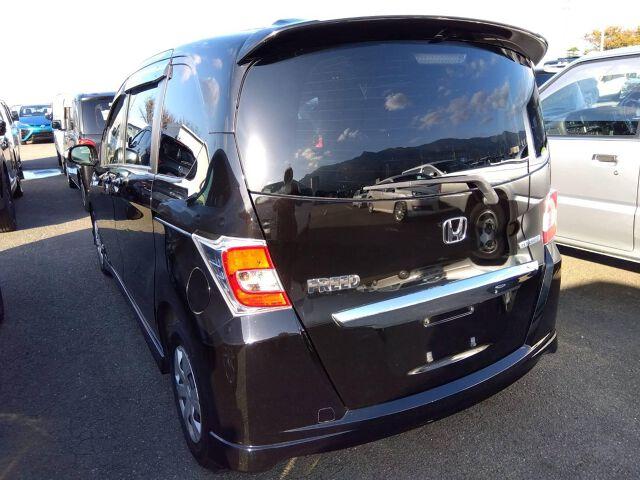 フリードスパイクハイブリッド ハイブリッド・ジャストセレクション（2枚目）