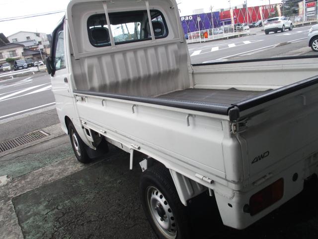 ハイゼットトラック エアコン・パワステ　スペシャル　軽トラック　エアコン　パワーステアリング　４ＷＤ　オートマ（5枚目）