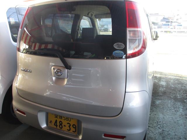 モコ Ｓ　ベンチシート　ＡＴ　盗難防止システム　ＡＢＳ　ＣＤ　衝突安全ボディ　エアコン　パワーステアリング　パワーウィンドウ（3枚目）