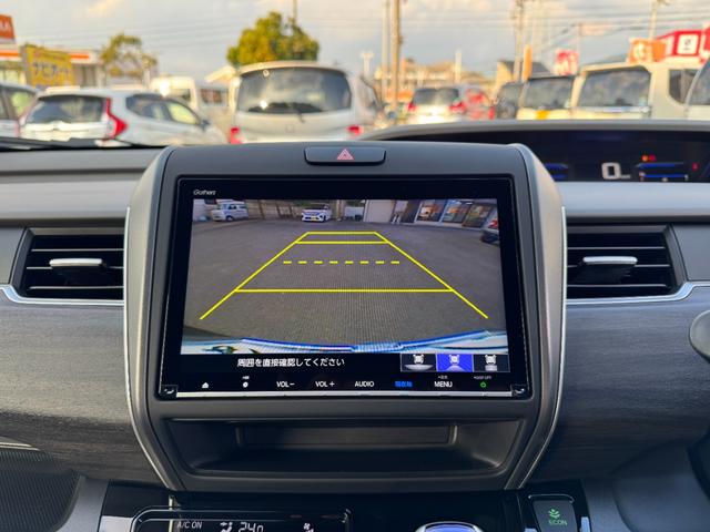 フリードハイブリッド ハイブリッド・Gホンダセンシング 7人乗り・9インチナビ・Sパッケージ・両側電動(4枚目)