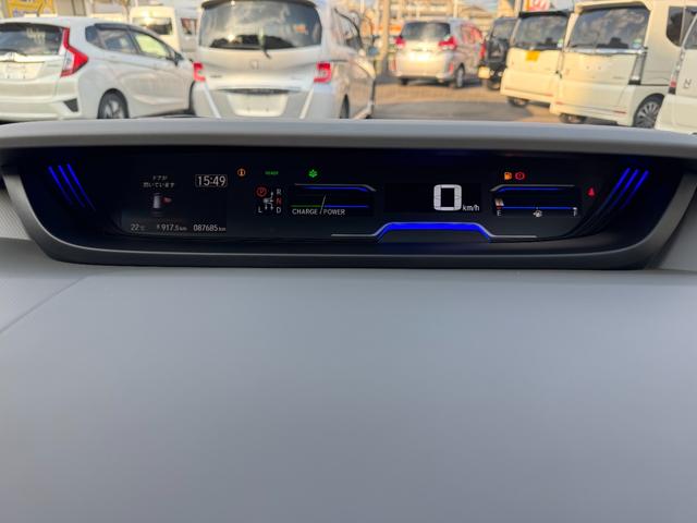フリードハイブリッド ハイブリッド・Gホンダセンシング 7人乗り・9インチナビ・Sパッケージ・両側電動(9枚目)