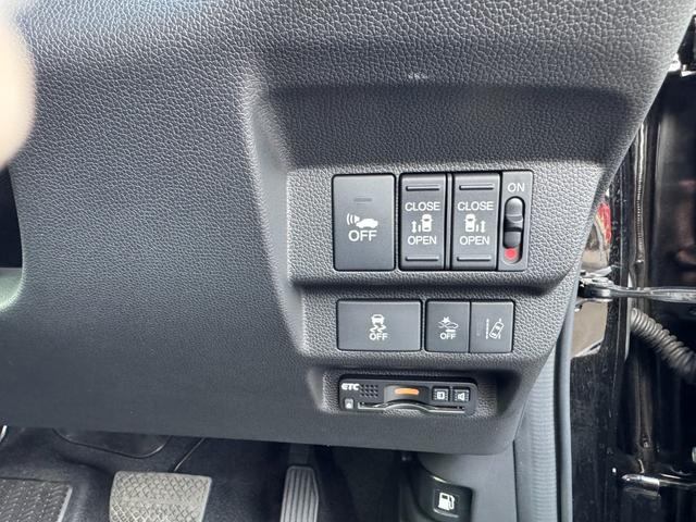 フリードハイブリッド ハイブリッド・Gホンダセンシング 7人乗り・9インチナビ・Sパッケージ・両側電動(11枚目)