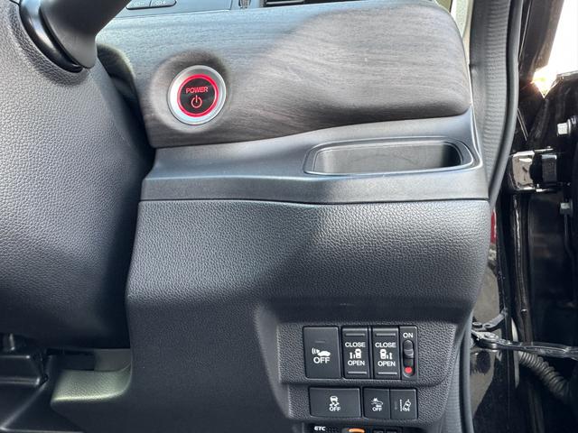 フリードハイブリッド ハイブリッド・Gホンダセンシング 7人乗り・9インチナビ・Sパッケージ・両側電動(12枚目)