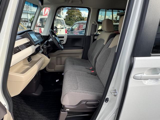 N-BOX G・Lホンダセンシング ナビ・Bluetoothオーディオ対応・前後ドラレコ・シートヒーター・バックカメラ・両側パワースライドドア(23枚目)