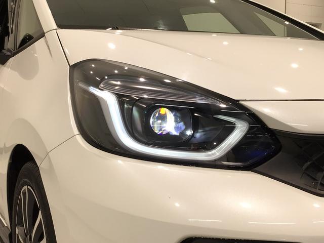 フィット ｅ：ＨＥＶＲＳ　デモカーＵＰ・ホンダＣＯＮＮＥＣＴ・ディスプレイオーディオ・純正ドラレコ・純正ＡＷ（3枚目）