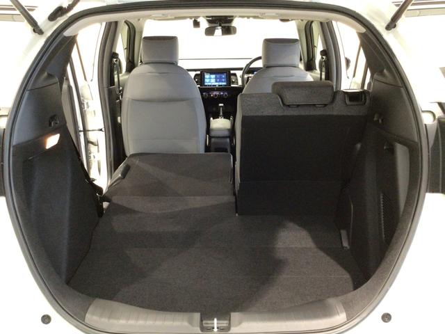 フィット ｅ：ＨＥＶＲＳ　デモカーＵＰ・ホンダＣＯＮＮＥＣＴ・ディスプレイオーディオ・純正ドラレコ・純正ＡＷ（13枚目）