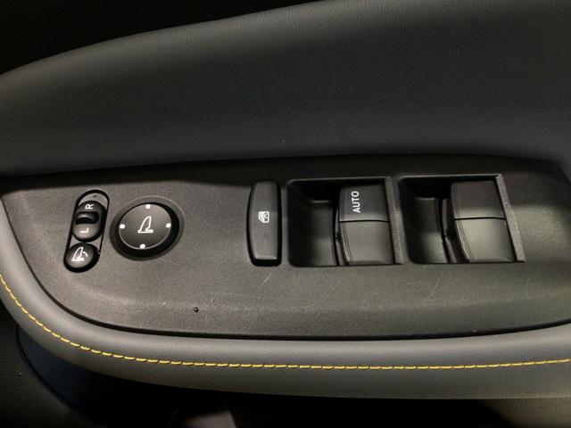 フィット ｅ：ＨＥＶＲＳ　デモカーＵＰ・ホンダＣＯＮＮＥＣＴ・ディスプレイオーディオ・純正ドラレコ・純正ＡＷ（28枚目）