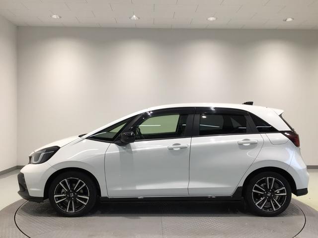 フィット ｅ：ＨＥＶＲＳ　デモカーＵＰ・ホンダＣＯＮＮＥＣＴ・ディスプレイオーディオ・純正ドラレコ・純正ＡＷ（38枚目）