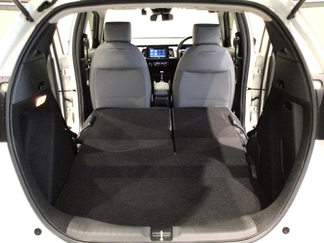 フィット ｅ：ＨＥＶＲＳ　デモカーＵＰ・ホンダＣＯＮＮＥＣＴ・ディスプレイオーディオ・純正ドラレコ・純正ＡＷ（43枚目）