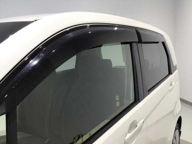 【ドアバイザー】室内の換気や雨天時にも大変便利にご活用頂けるドアバイザー装備！細かな装備ですがうれしいですね！