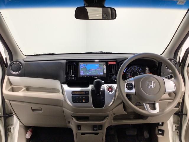 【前方視界】開放的な前方視界！運転がしやすく疲れにくいです♪窓が大きく、見通しがとっても良いおクルマですよ♪