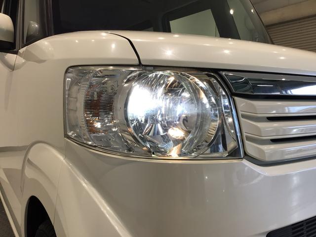 【ＨＩＤヘッドライト】夜道や雨天走行が明るく視界良好！！ＨＩＤ（ディスチャージ）ヘッドライト装備です！安心ドライブを楽しんで下さい♪明るいほうが、運転疲労を軽減できます♪