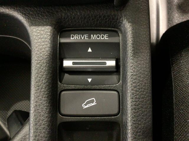 ヴェゼル e:HEVX LED・フルセグ・メモリナビ・バックカメラ・純正AW・ホンダCONNECT(29枚目)