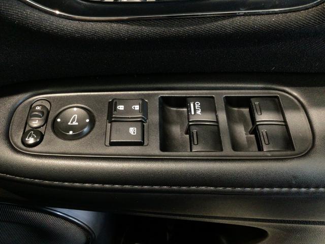 ご契約の流れは、当店のスタッフがわかりやすく説明いたしますのでお気軽にお声かけください！