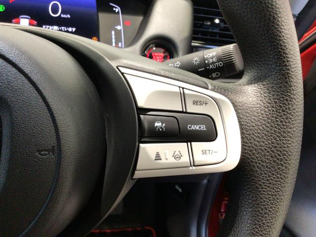 フィット ホーム２０周年特別仕様車カーサ　ＬＥＤ・フルセグ・メモリナビ・純正ドラレコ・純正ＡＷ・ホンダＣＯＮＮＥＣＴ（6枚目）