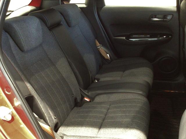 フィット ホーム２０周年特別仕様車カーサ　ＬＥＤ・フルセグ・メモリナビ・純正ドラレコ・純正ＡＷ・ホンダＣＯＮＮＥＣＴ（14枚目）