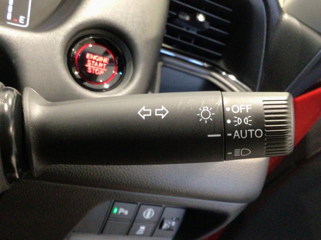 フィット ホーム２０周年特別仕様車カーサ　ＬＥＤ・フルセグ・メモリナビ・純正ドラレコ・純正ＡＷ・ホンダＣＯＮＮＥＣＴ（34枚目）