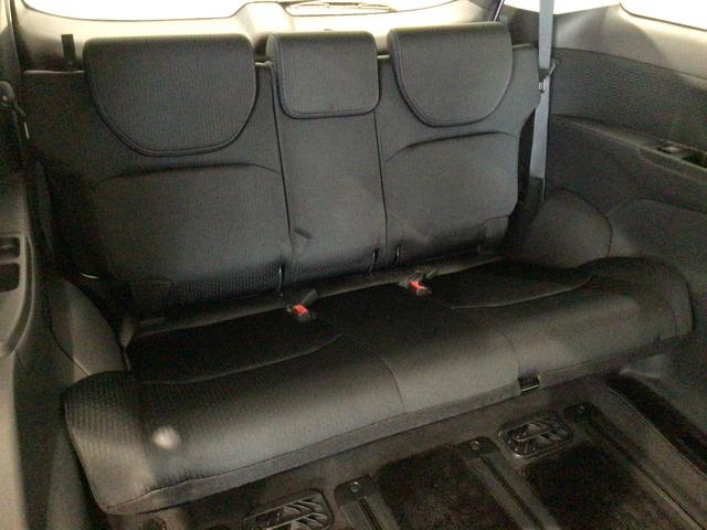 【３列目シート】３列目シートもゆったりとお座りいただける広さがあります！床下格納式ですので、お使いにならない時は荷室として活躍します！