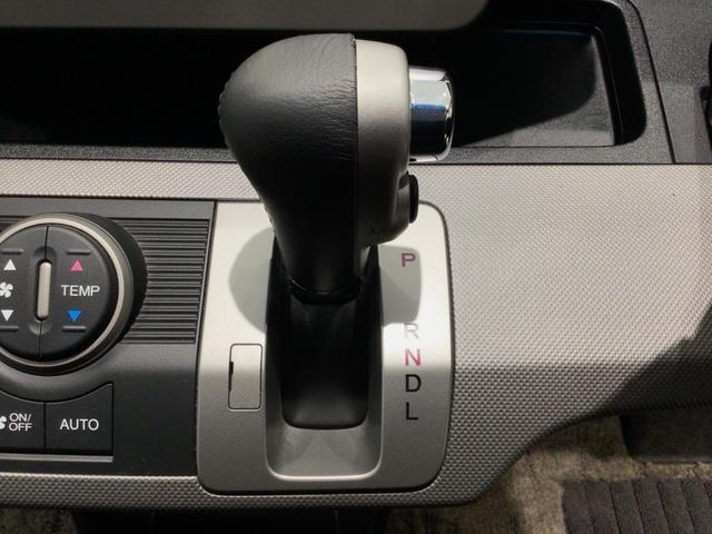 車が大好きなスタッフが心をこめて接客いたします。お客様一人一人のお車に対する思いや気持ちをうかがい、充実した時間が過ごせるよう努めます。