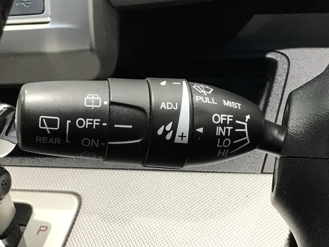 車が大好きなスタッフが心をこめて接客いたします。お客様一人一人のお車に対する思いや気持ちをうかがい、充実した時間が過ごせるよう努めます。