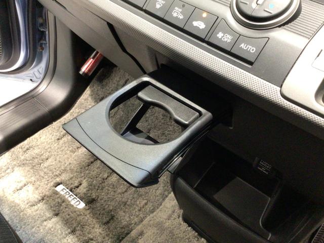 車が大好きなスタッフが心をこめて接客いたします。お客様一人一人のお車に対する思いや気持ちをうかがい、充実した時間が過ごせるよう努めます。