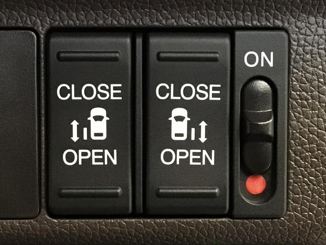 フリード Ｇ　デモカーＵＰ・ＬＥＤ・フルセグ・メモリナビ・バックカメラ・シートヒーター（9枚目）