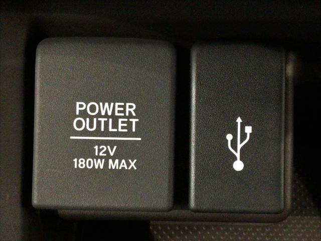 フリード Ｇ　デモカーＵＰ・ＬＥＤ・フルセグ・メモリナビ・バックカメラ・シートヒーター（10枚目）