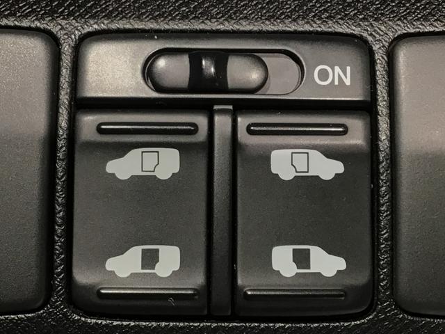 ステップワゴンスパーダ Z HID・フルセグ・メモリナビ・DVD・CD・バックカメラ・純正AW・ETC(8枚目)