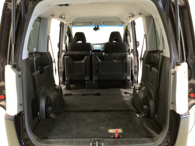 ステップワゴンスパーダ Z HID・フルセグ・メモリナビ・DVD・CD・バックカメラ・純正AW・ETC(12枚目)