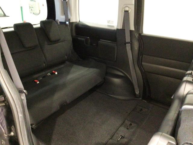 ステップワゴンスパーダ Z HID・フルセグ・メモリナビ・DVD・CD・バックカメラ・純正AW・ETC(13枚目)