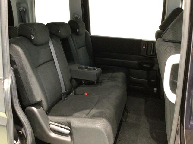 ステップワゴンスパーダ Z HID・フルセグ・メモリナビ・DVD・CD・バックカメラ・純正AW・ETC(14枚目)