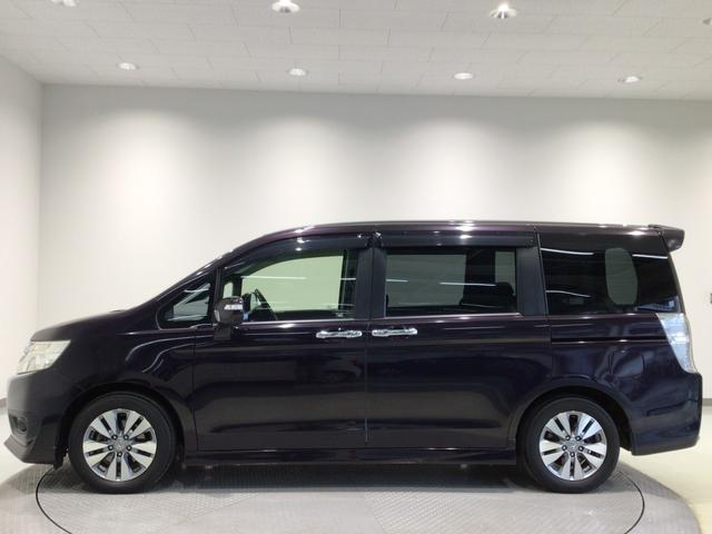 ステップワゴンスパーダ Z HID・フルセグ・メモリナビ・DVD・CD・バックカメラ・純正AW・ETC(41枚目)