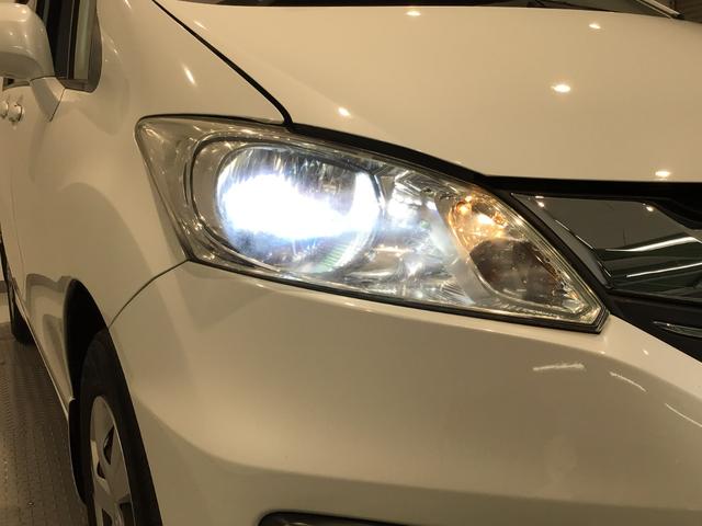 フリード Gプレミアムエディション HID・フルセグ・メモリナビ・DVD・バックカメラ・リア席モニター・ETC(3枚目)