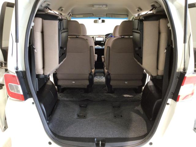 フリード Gプレミアムエディション HID・フルセグ・メモリナビ・DVD・バックカメラ・リア席モニター・ETC(41枚目)