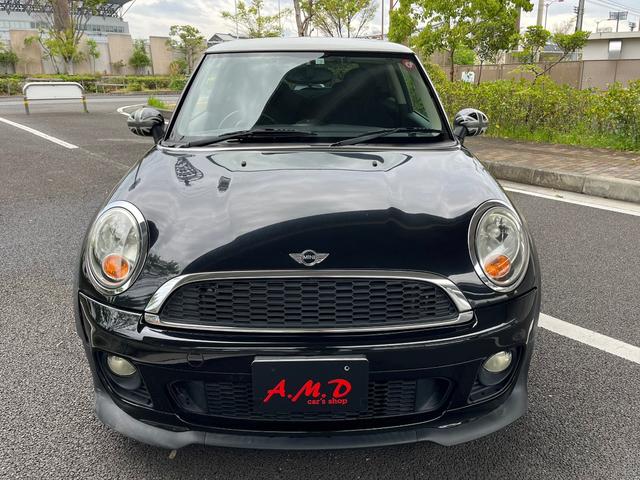 ＭＩＮＩ クーパー　アルミホイール　電動格納ミラー　ＡＴ　エアコン　パワーステアリング　パワーウィンドウ　運転席エアバッグ　助手席エアバッグ　サイドエアバッグ（12枚目）