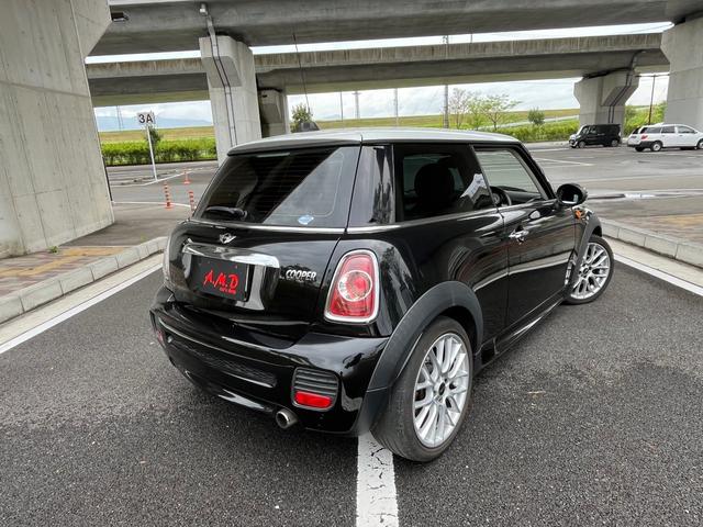 ＭＩＮＩ クーパー　アルミホイール　電動格納ミラー　ＡＴ　エアコン　パワーステアリング　パワーウィンドウ　運転席エアバッグ　助手席エアバッグ　サイドエアバッグ（15枚目）