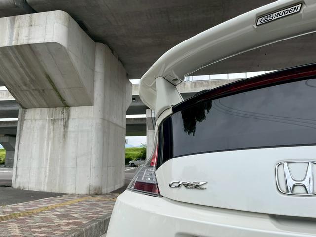 ＣＲ－Ｚ α　オートクルーズコントロール　ＭＴ　ＨＩＤ　スマートキー　電動格納ミラー　アルミホイール　盗難防止システム　衝突安全ボディ　ＡＢＳ　ＥＳＣ　エアコン　パワーステアリング　パワーウィンドウ（28枚目）