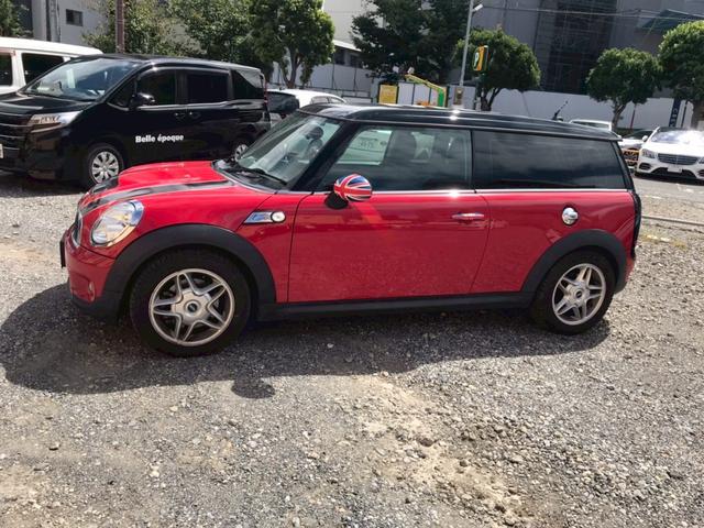 ＭＩＮＩ クーパーＳ　クラブマン　ＴＶ　アルミホイール　ＨＩＤ　キーレスエントリー　電動格納ミラー　ＡＴ　盗難防止システム　ＡＢＳ　ＣＤ　エアコン　パワーステアリング　パワーウィンドウ　運転席エアバッグ（18枚目）