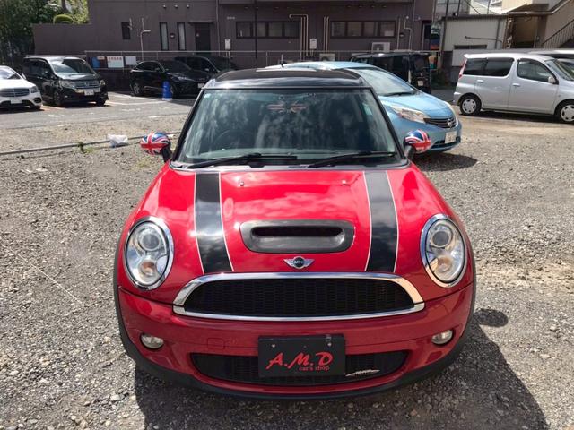 ＭＩＮＩ クーパーＳ　クラブマン　ＴＶ　アルミホイール　ＨＩＤ　キーレスエントリー　電動格納ミラー　ＡＴ　盗難防止システム　ＡＢＳ　ＣＤ　エアコン　パワーステアリング　パワーウィンドウ　運転席エアバッグ（30枚目）