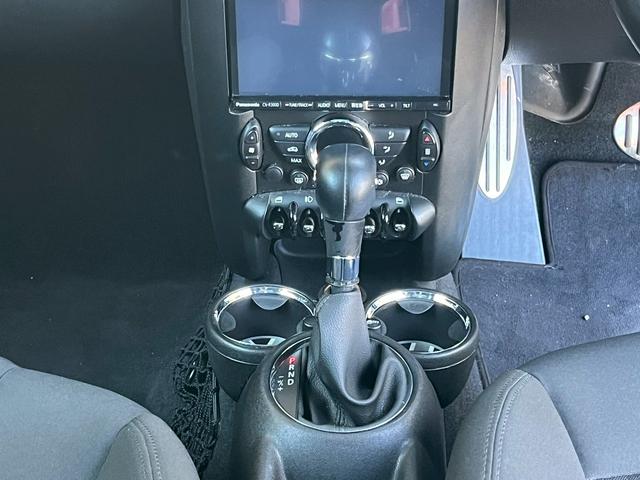 ＭＩＮＩ クーパーＳ　ジョンクーパーワークスエアロ　アルミホイール　社外２ＤＩＮナビ　ＨＩＤ　サンルーフ　ＡＴ　ＡＢＳ　ＥＳＣ　エアコン　パワーステアリング　パワーウィンドウ（3枚目）