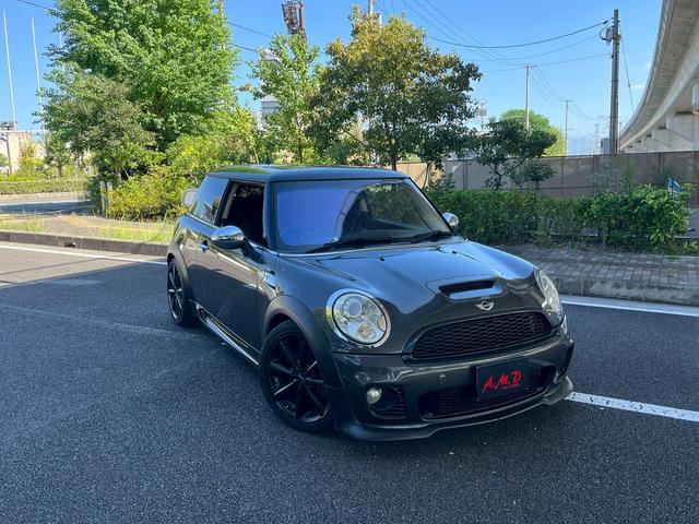 ＭＩＮＩ クーパーＳ　ジョンクーパーワークスエアロ　アルミホイール　社外２ＤＩＮナビ　ＨＩＤ　サンルーフ　ＡＴ　ＡＢＳ　ＥＳＣ　エアコン　パワーステアリング　パワーウィンドウ（42枚目）