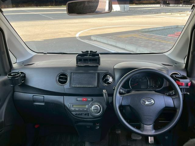 タントエグゼ カスタムG HID スマートキー 電動格納ミラー CVT 盗難防止システム ABS アルミホイール 衝突安全ボディ エアコン パワーステアリング パワーウィンドウ(2枚目)