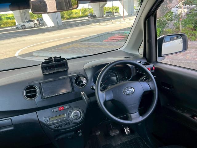 タントエグゼ カスタムG HID スマートキー 電動格納ミラー CVT 盗難防止システム ABS アルミホイール 衝突安全ボディ エアコン パワーステアリング パワーウィンドウ(3枚目)