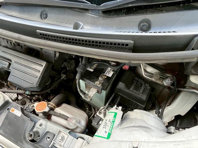 タントエグゼ カスタムG HID スマートキー 電動格納ミラー CVT 盗難防止システム ABS アルミホイール 衝突安全ボディ エアコン パワーステアリング パワーウィンドウ(47枚目)