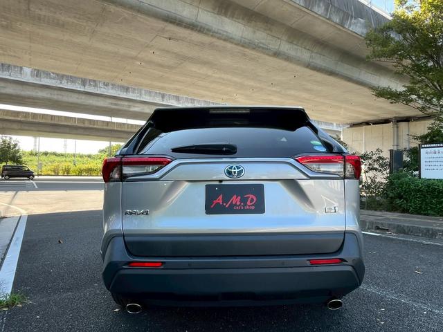ＲＡＶ４ ハイブリッドＸ　オートクルーズコントロール　レーンアシスト　衝突被害軽減システム　ナビ　オートマチックハイビーム　オートライト　ＬＥＤヘッドランプ　アルミホイール　スマートキー　アイドリングストップ　電動格納ミラー（24枚目）