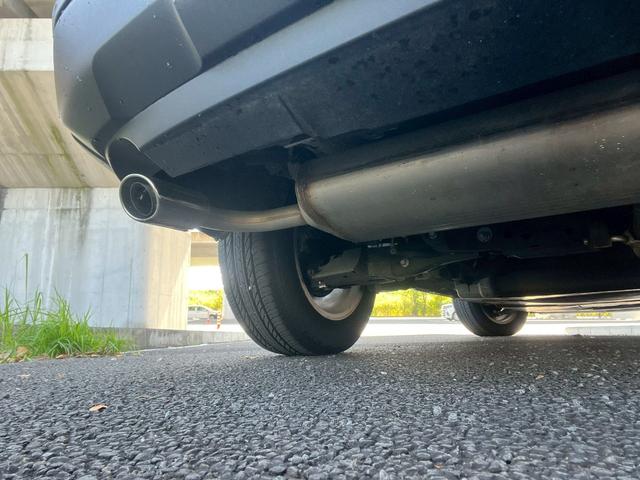 ＲＡＶ４ ハイブリッドＸ　オートクルーズコントロール　レーンアシスト　衝突被害軽減システム　ナビ　オートマチックハイビーム　オートライト　ＬＥＤヘッドランプ　アルミホイール　スマートキー　アイドリングストップ　電動格納ミラー（27枚目）